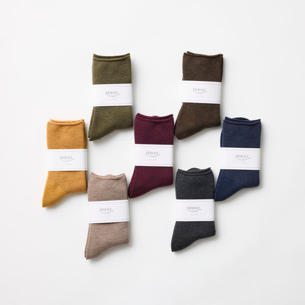 むっちりあったかパイルソックス – NIKKE 1896