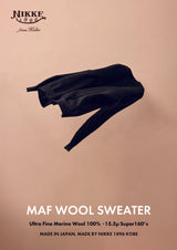 ウルトラファインメリノウール100%クルーネックセーター　15.5μ-Super160's