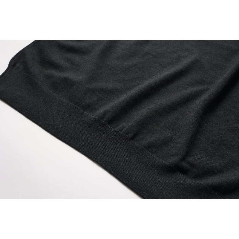 ウルトラファインメリノウール100%クルーネックセーター　15.5μ-Super160's