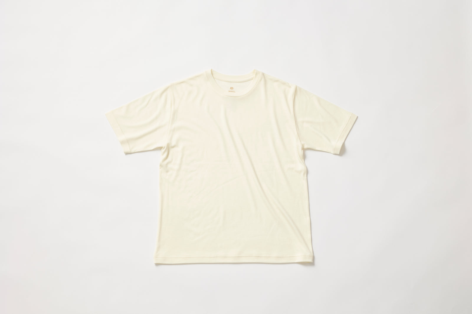 ウルトラファインメリノウール100%Tシャツ 15.5μ-Super160's – NIKKE 1896