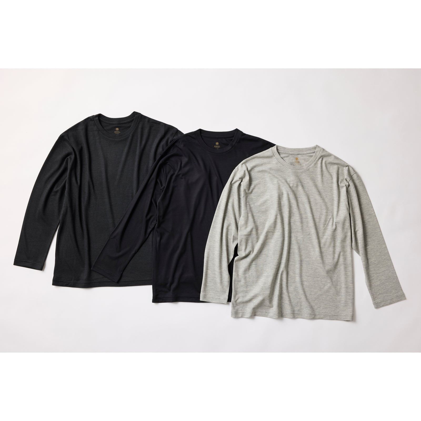 【新品未使用】marka☆ウール　ロンT☆2☆トップチャコール num_c2dbd329-1805-4859-aed6-